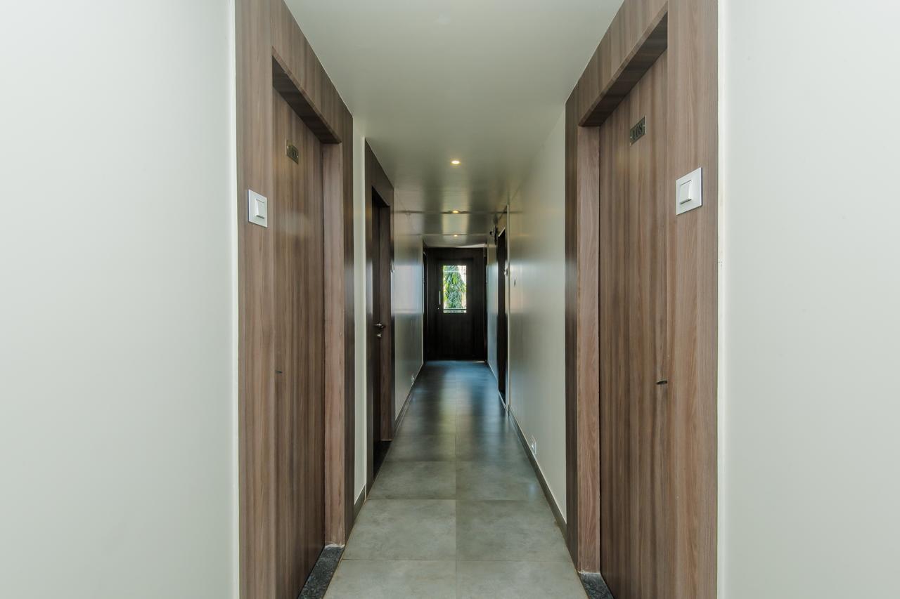 Oyo 13857 Hotel Imperial Umele ภายนอก รูปภาพ